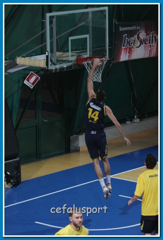 121111 mazara2 002_tn.jpg